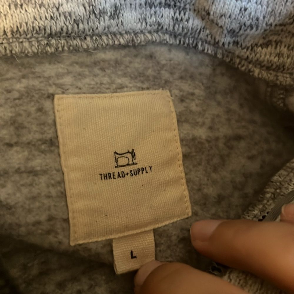 Thread & supply large jacket - Picture 2 of 4